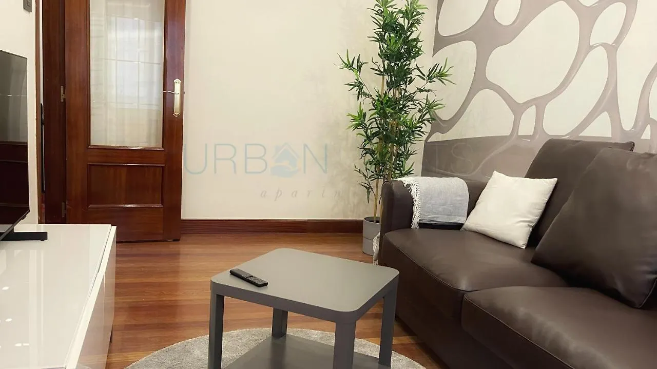 Vivienda Turistica Urbana En Santuchu, Comoda, Funcional Y Con Parking Bilbao 0*,  Espagne